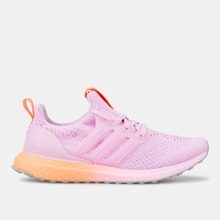 adidas Women's Ultraboost 5.0 DNA Running Sportswear Lifestyle Shoe Purple adidas Women's Ultraboost 5.0 DNA Running Sportswear Lifestyle Shoe Purple image number 0