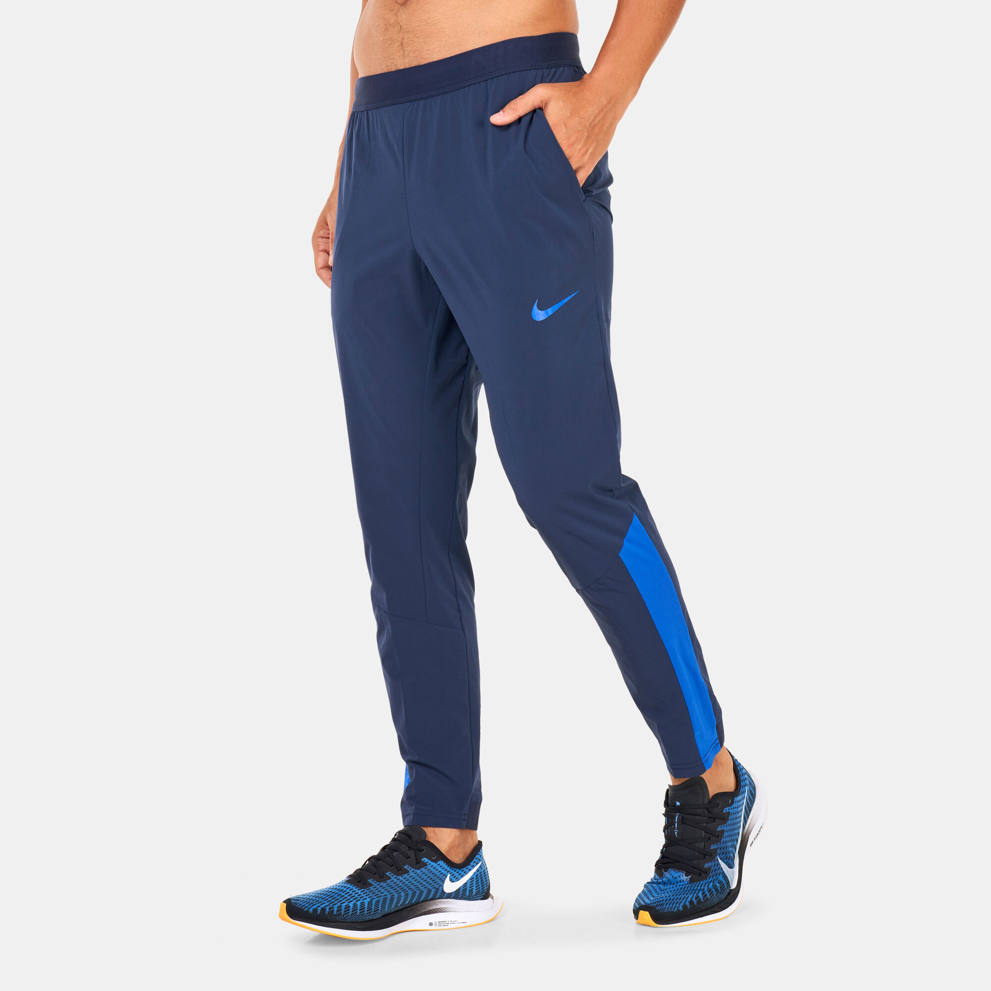 Nike slim fit max tapered leg regular length deals