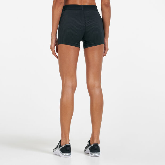 Nike Women's AeroSwift Shorts Black Nike Women's AeroSwift Shorts Black image number 1