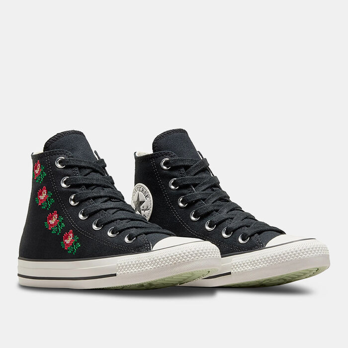 Converse Women's Chuck Taylor All Star Shoes Black Converse Women's Chuck Taylor All Star Shoes Black image number 1