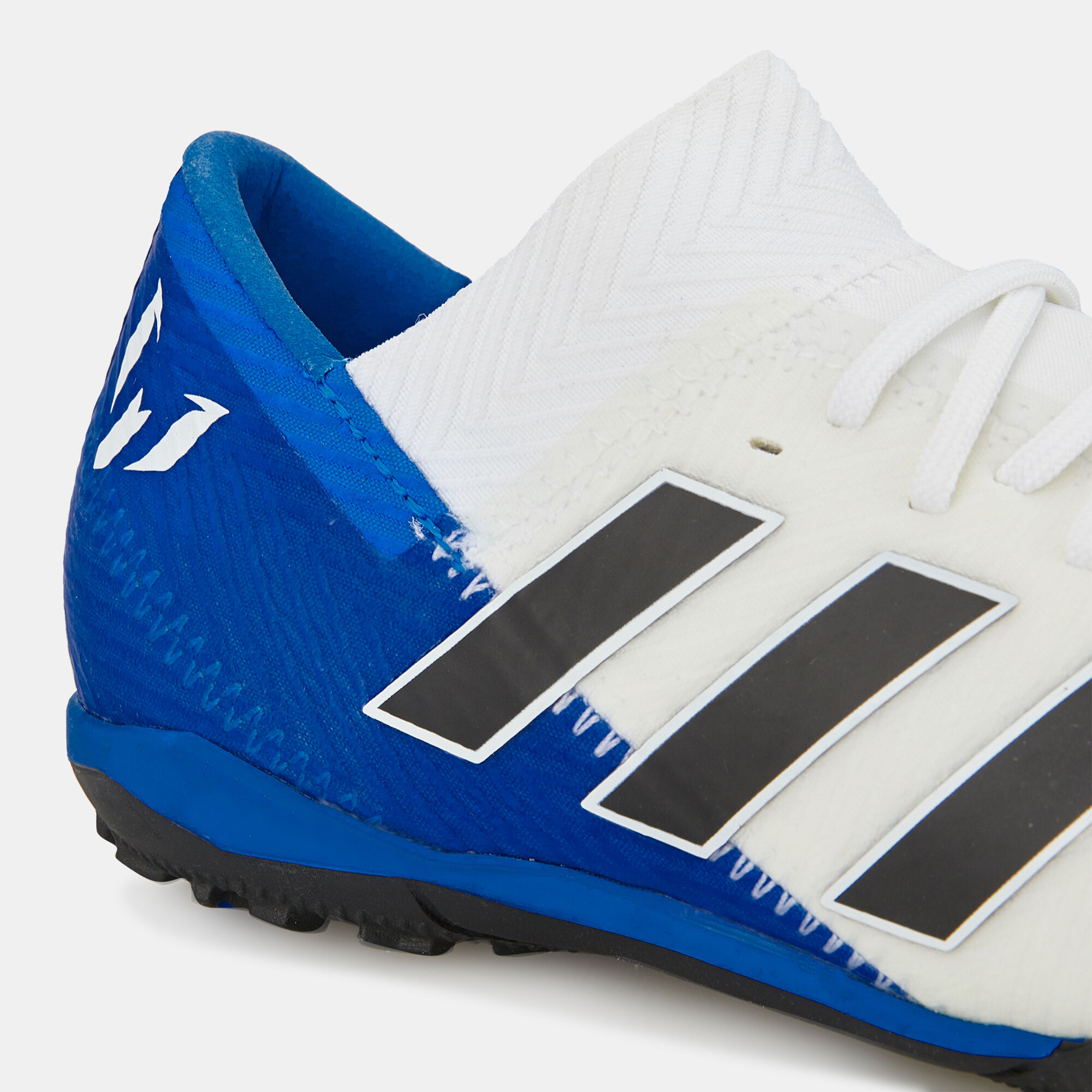Messi tango 18.3 outlet
