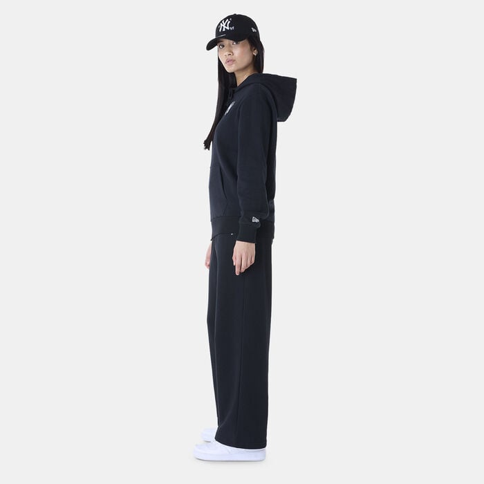 New Era Women's MLB New York Yankees League Essential Tracksuit Black New Era Women's MLB New York Yankees League Essential Tracksuit Black image number 1
