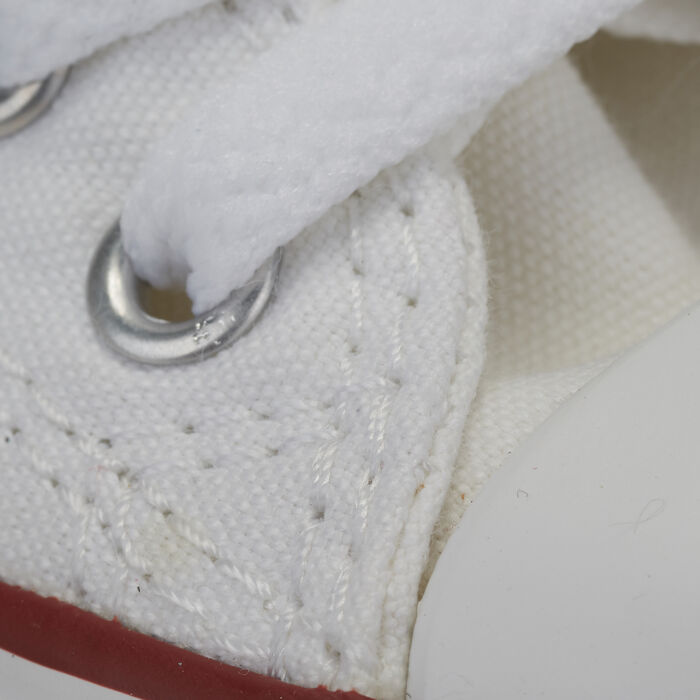 Converse Kids’ Chuck Taylor All Star High-Top Unisex Shoe (Younger Kids) White image number 4