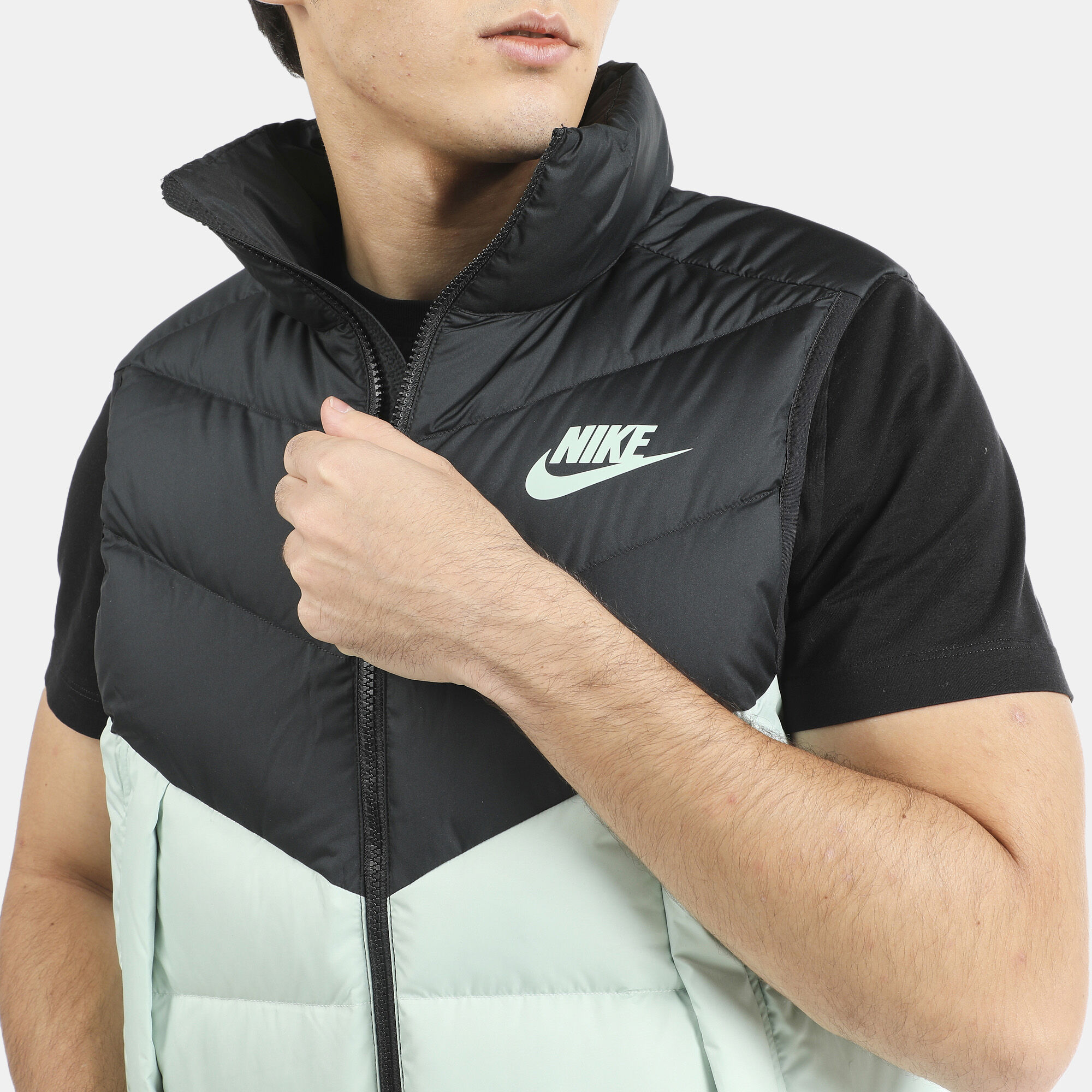 Nike downfill vest store
