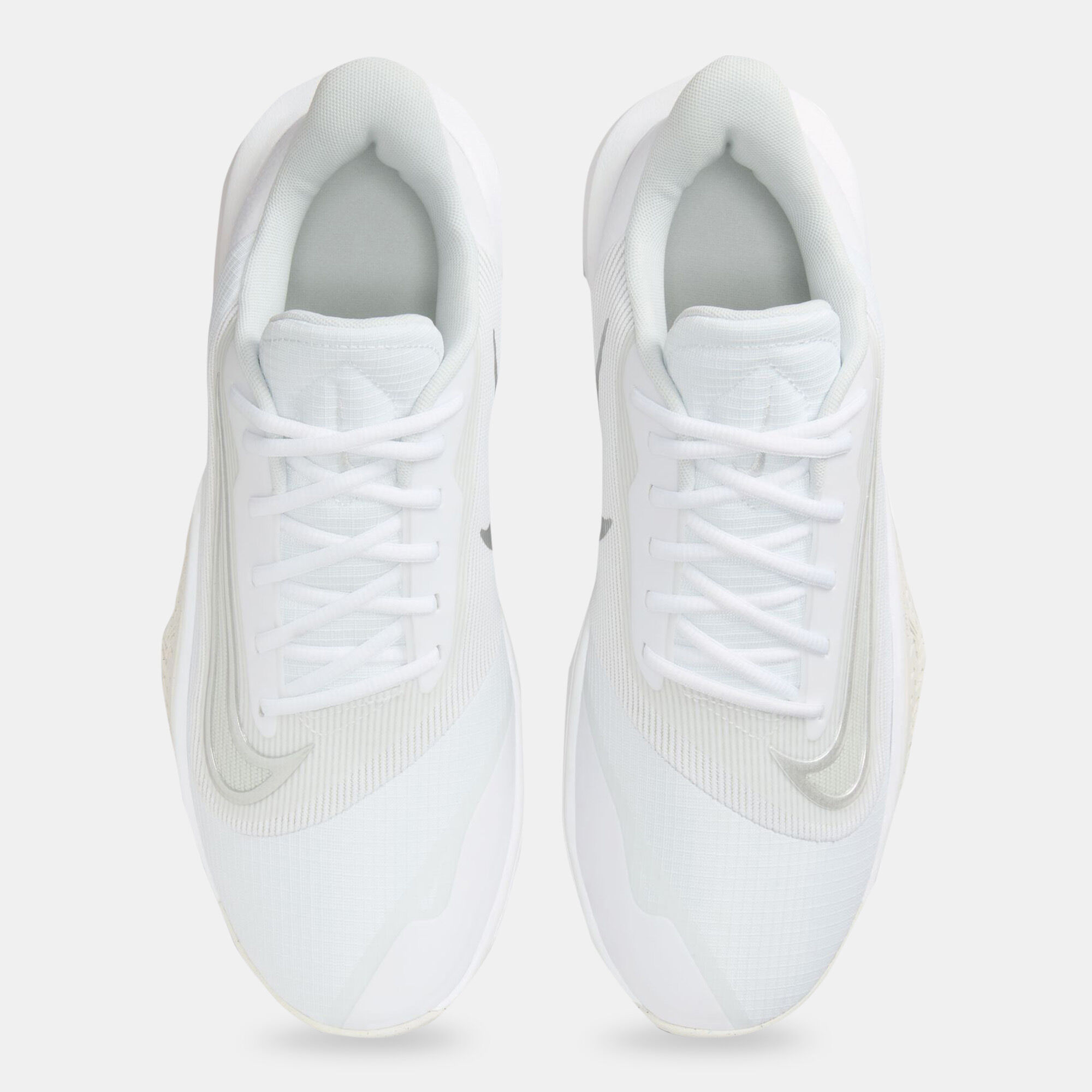 Nike white basketball sneakers best sale