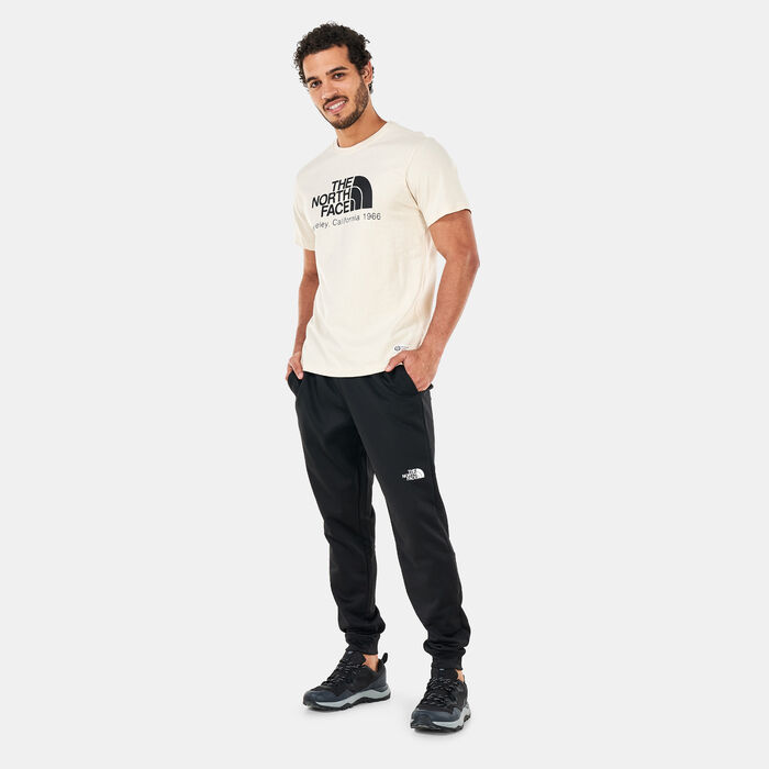 The North Face Men's Reaxion Fleece Joggers Grey The North Face Men's Reaxion Fleece Joggers Grey image number 2