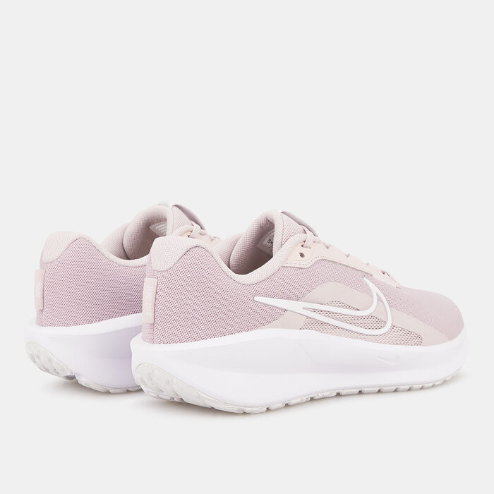 Nike Women's Downshifter 13 Road Running Shoes Pink Nike Women's Downshifter 13 Road Running Shoes Pink image number 2