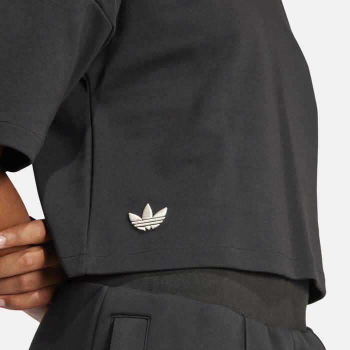 adidas Originals Women's Neuclassics T-Shirt Black adidas Originals Women's Neuclassics T-Shirt Black image number 4