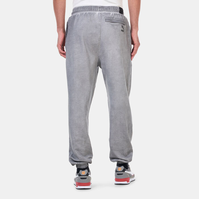 PUMA Men's Staple Sweatpants Grey image number 1