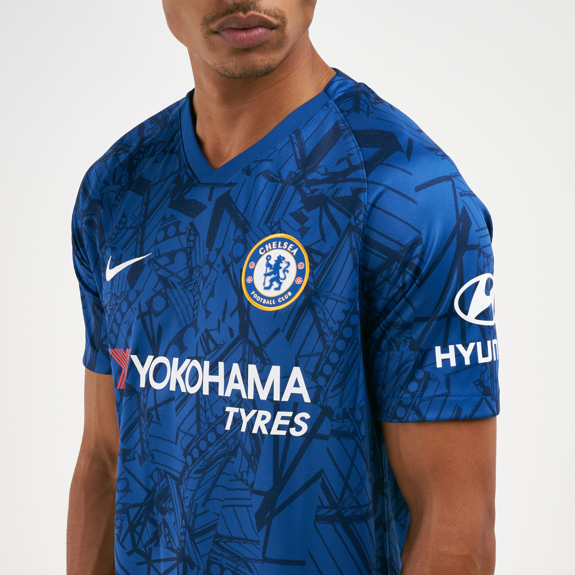 Buy Nike Men s Chelsea F.C Breathe Stadium Home Jersey 2019 2020