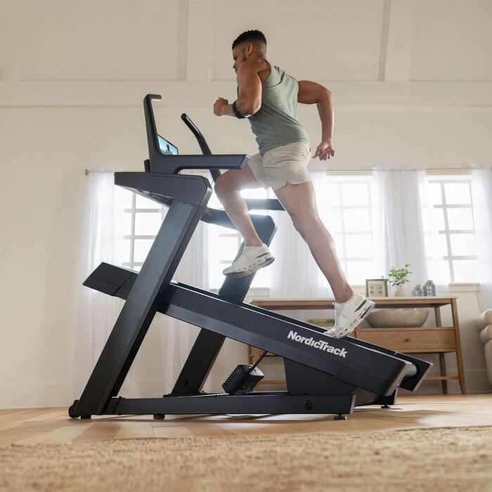 NordicTrack X16 Treadmill Black NordicTrack X16 Treadmill Black image number 3