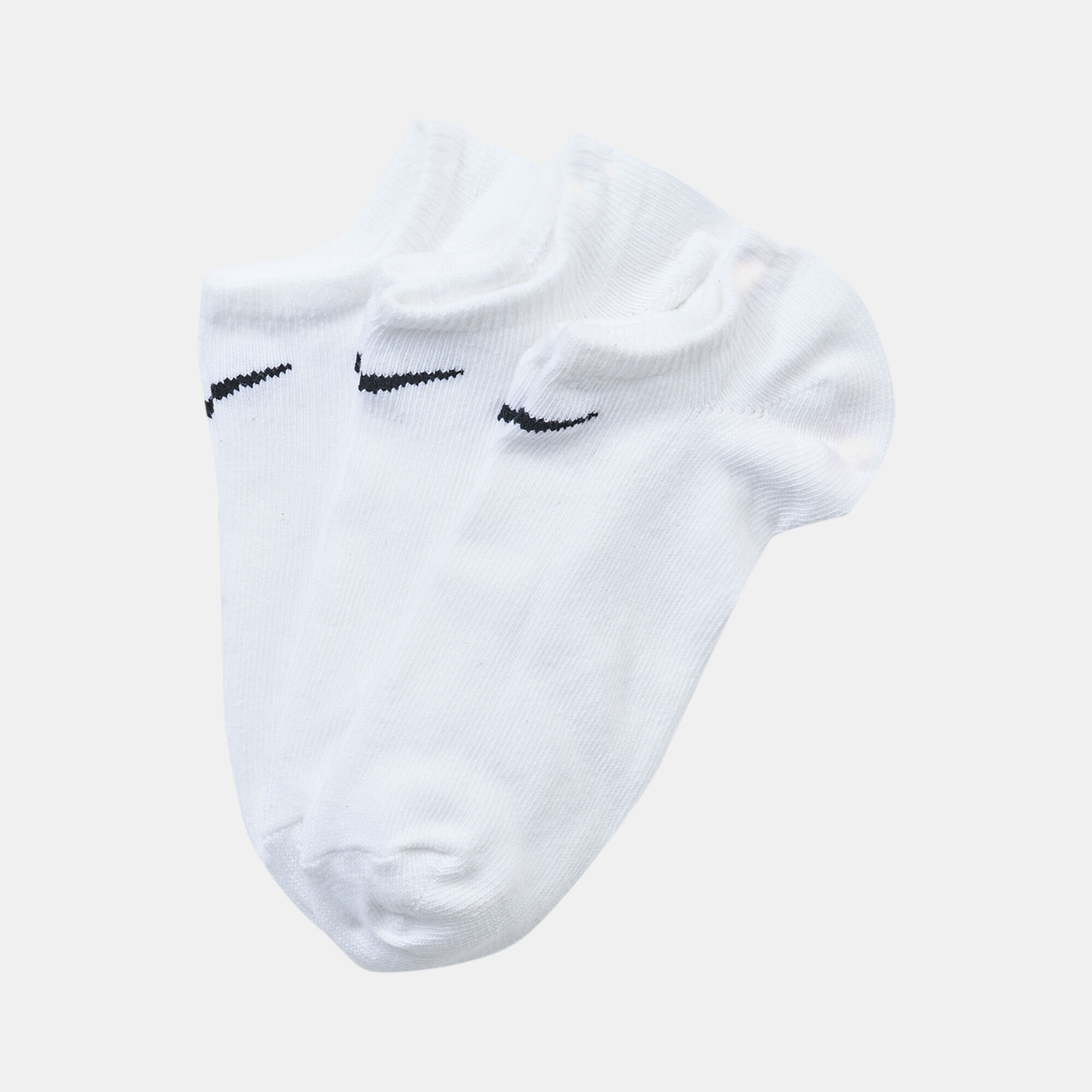 Buy Nike No Show Trainer Socks 3 Pack White in KSA SSS