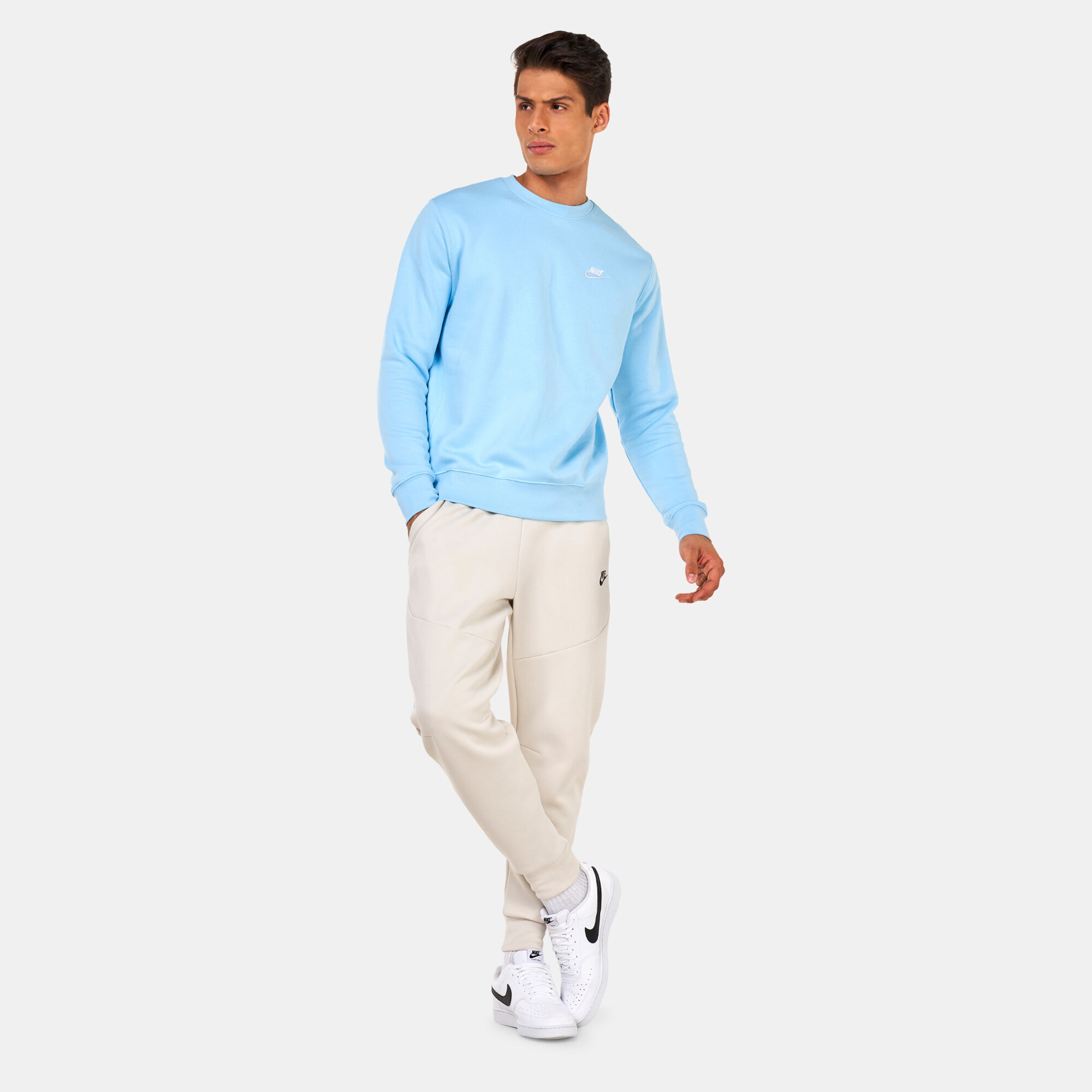 Nike men's sportswear club crewneck sweatshirt psychic blue online