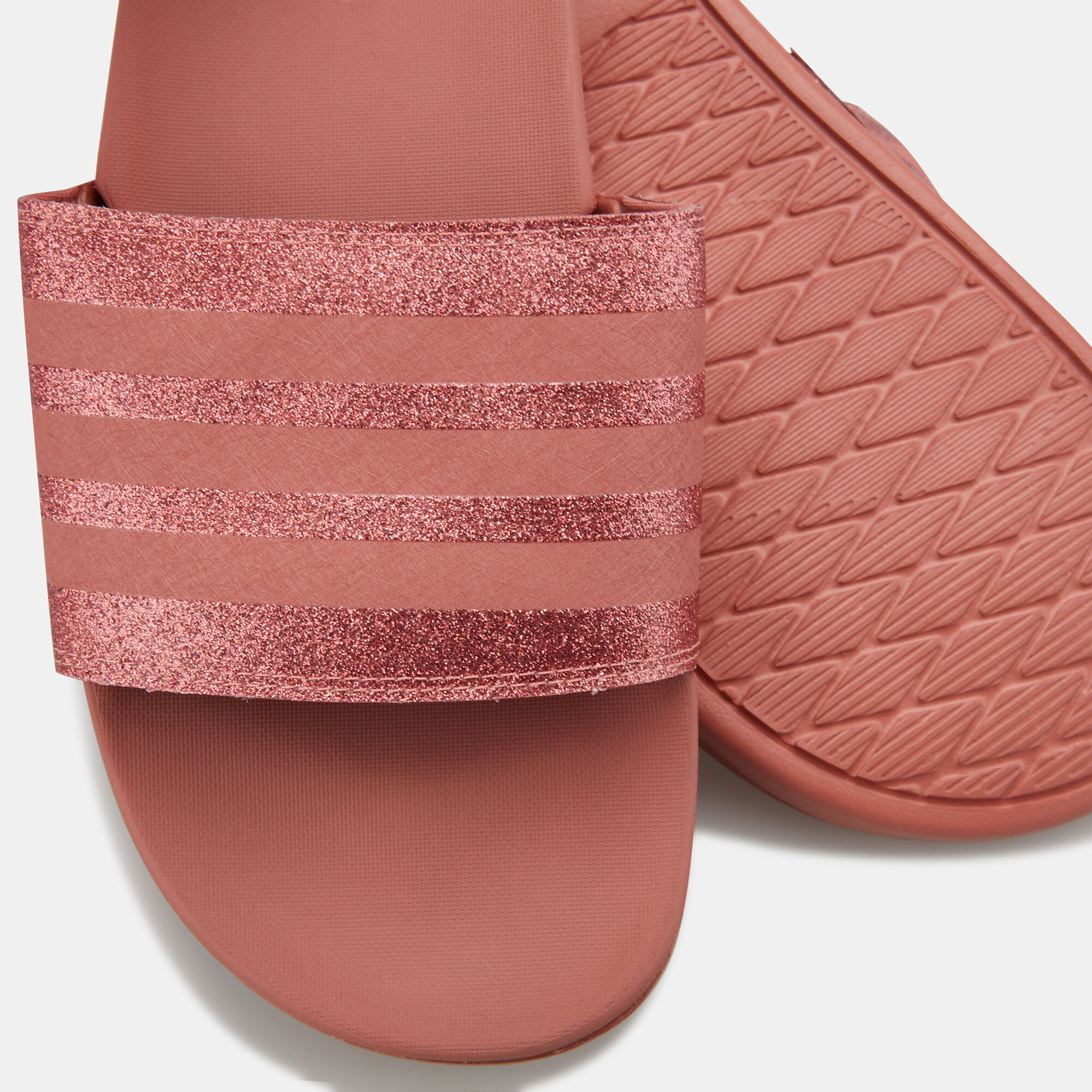 adilette cloudfoam slides red