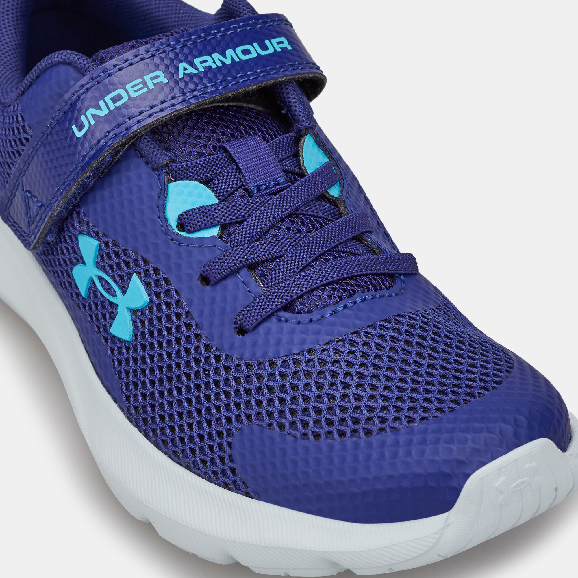 Under armour shop kids walking shoes