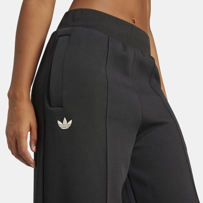 adidas Originals Women's Adicolor Neuclassics Track Pants Black adidas Originals Women's Adicolor Neuclassics Track Pants Black image number 4