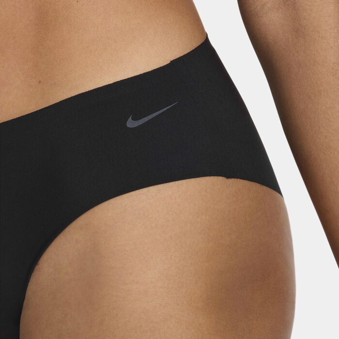 Nike Women's Brief Period Leak Protection Underwear Black Nike Women's Brief Period Leak Protection Underwear Black image number 8