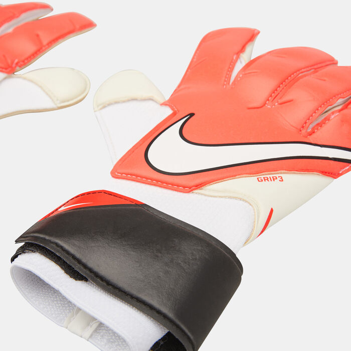 Nike Men's Goalkeeper Grip3 Football Gloves Red Nike Men's Goalkeeper Grip3 Football Gloves Red image number 2