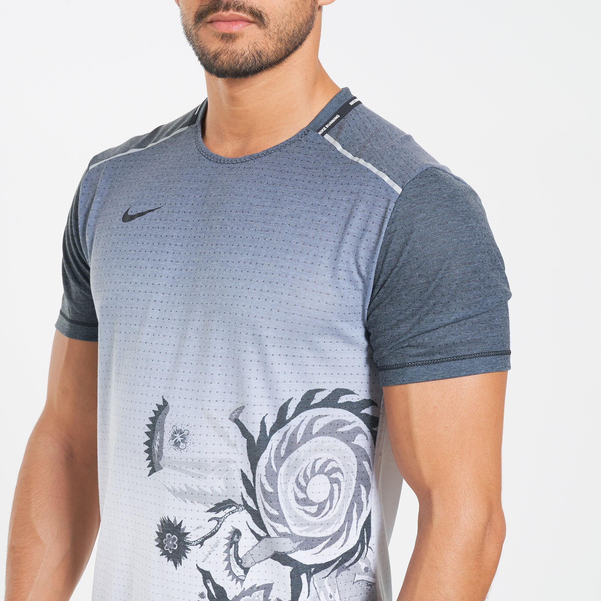 Men's rise 365 wild run deals t-shirt