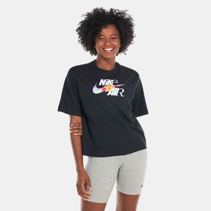 Nike Women's Sportswear Graphic Boxy T-Shirt Black Nike Women's Sportswear Graphic Boxy T-Shirt Black image number 0