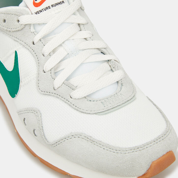 Nike Women's Venture Runner Shoe Grey Nike Women's Venture Runner Shoe Grey image number 4