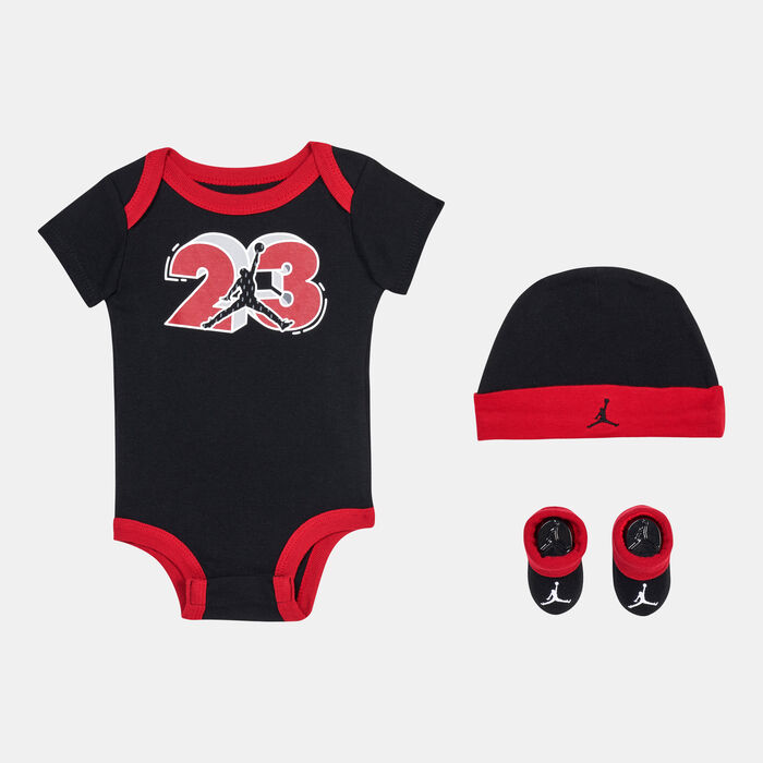 Nike Kids' Cap, Blanket, Bodysuit Set White Nike Kids' Cap, Blanket, Bodysuit Set White image number 0