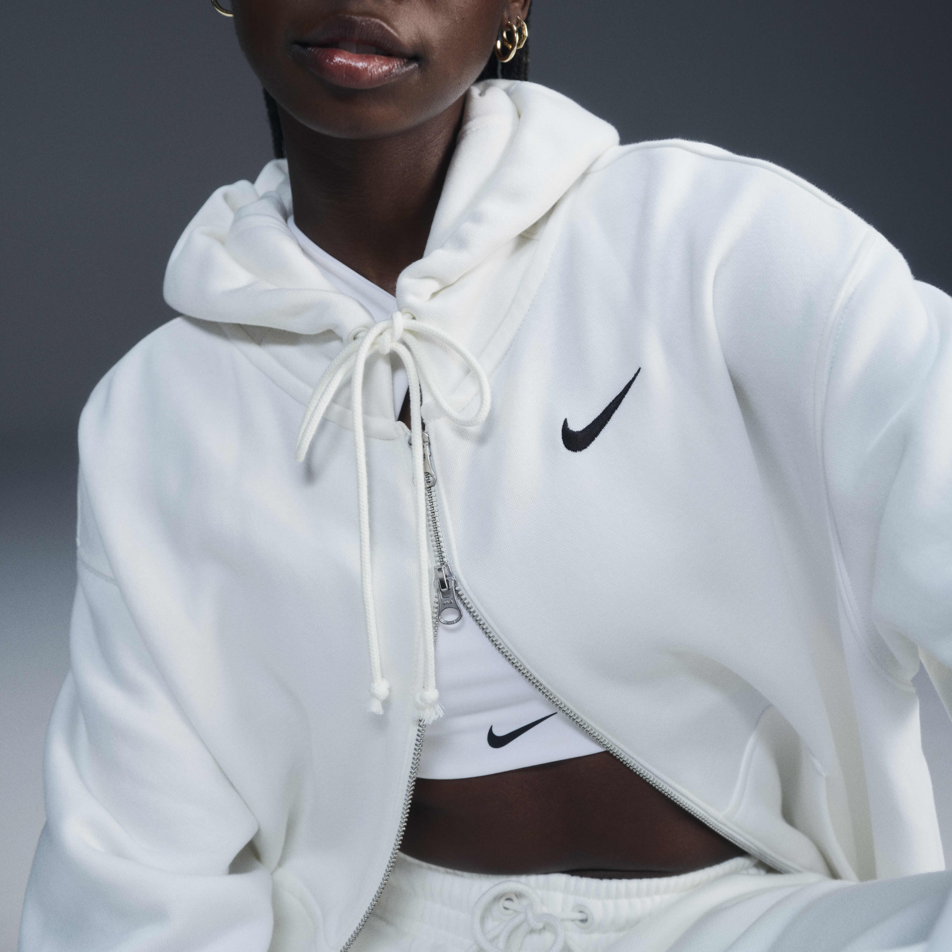 White nike hoodie womens discount
