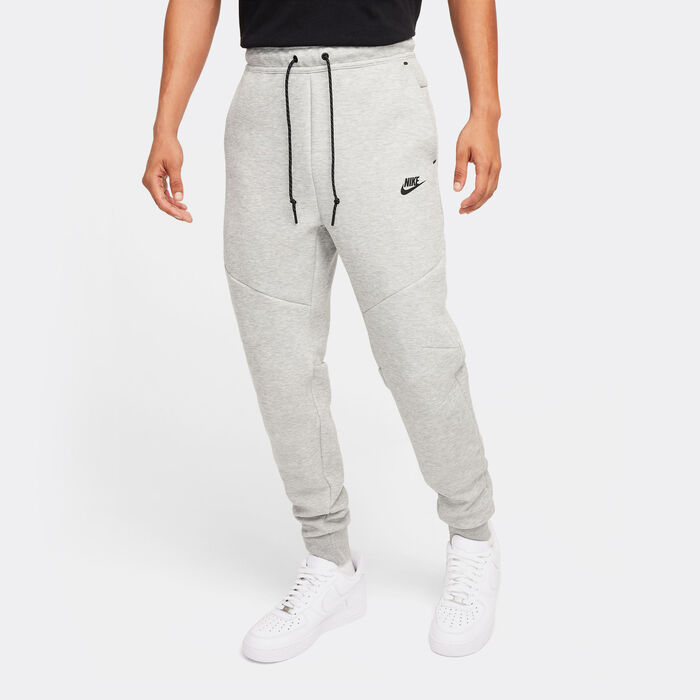 Nike Men's Tech Fleece Joggers Grey Nike Men's Tech Fleece Joggers Grey image number 0