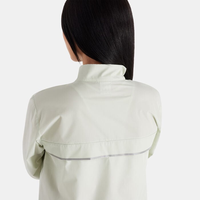 New Balance Women's Sport Essentials Reflective Jacket Green New Balance Women's Sport Essentials Reflective Jacket Green image number 5