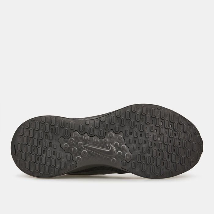 Nike Men's Revolution 7 Road Running Shoes Black Nike Men's Revolution 7 Road Running Shoes Black image number 4