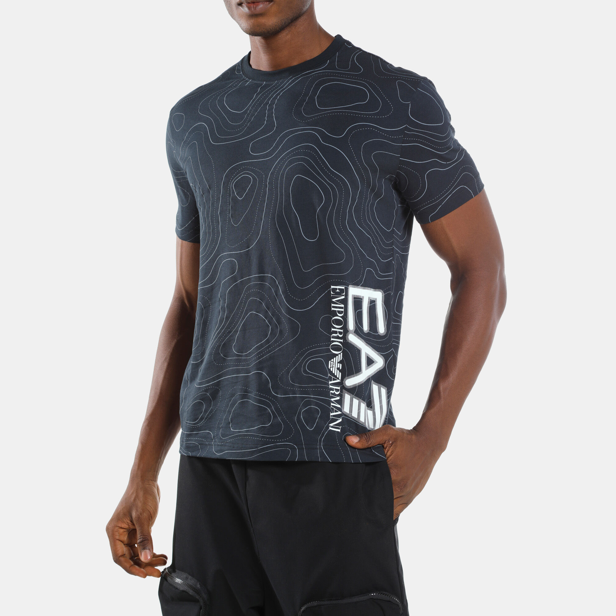 Buy EA7 Emporio Armani Men s Train Visibility Graphic T Shirt