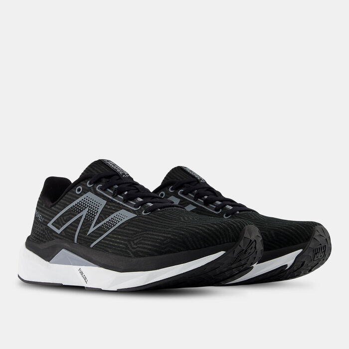 New Balance Men's FuelCell Propel v5 Running Shoes Black New Balance Men's FuelCell Propel v5 Running Shoes Black image number 1