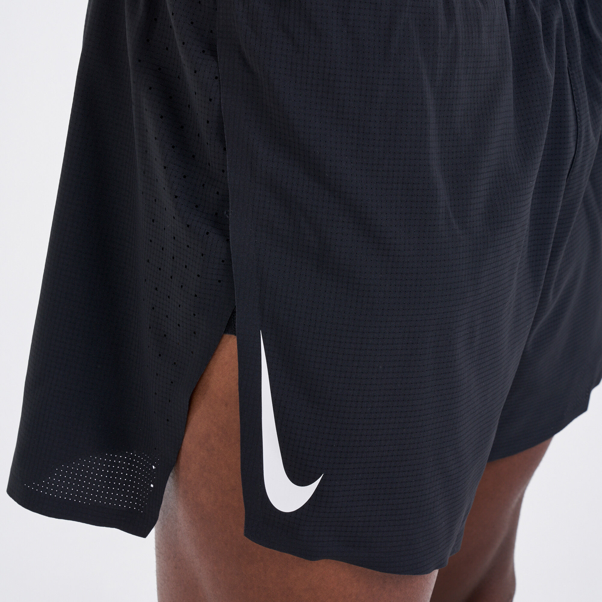 Nike men's 4'' aeroswift running shorts online