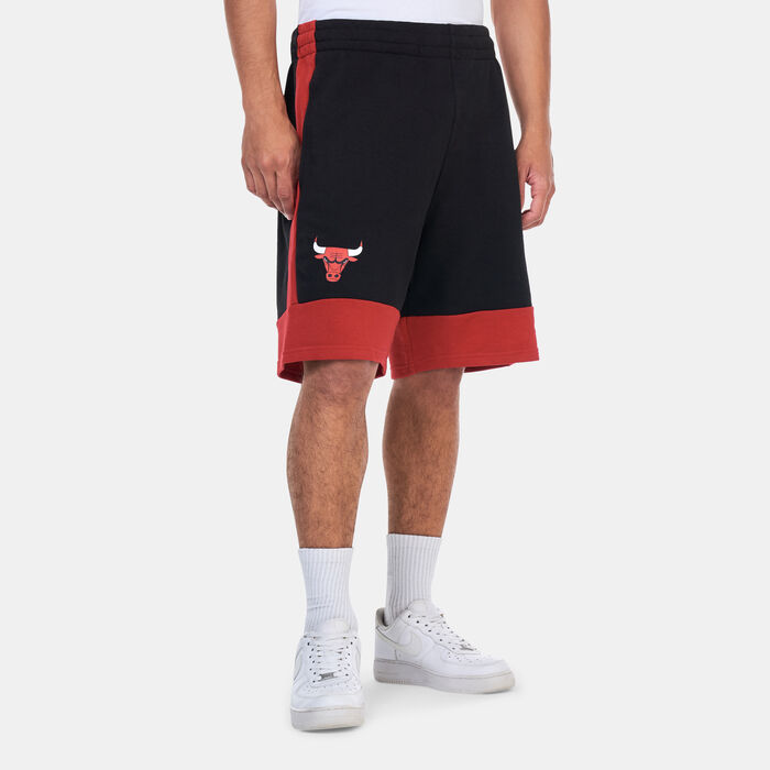 New Era Men's NBA Chicago Bulls Colourblock Shorts Black New Era Men's NBA Chicago Bulls Colourblock Shorts Black image number 0