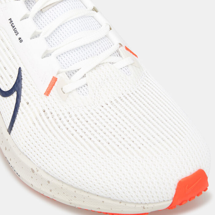 Nike Men's Pegasus 40 Road Running Shoe White Nike Men's Pegasus 40 Road Running Shoe White image number 5