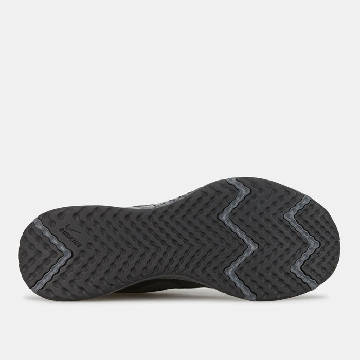 Nike Men's Revolution 5 Shoe Black Nike Men's Revolution 5 Shoe Black image number 3