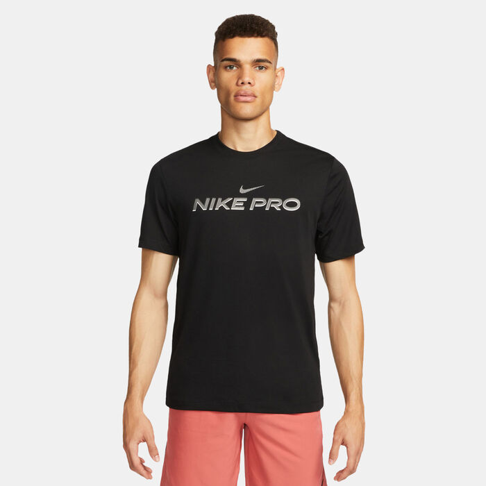 Nike Men’s Dri-FIT Training T-Shirt Black Nike Men’s Dri-FIT Training T-Shirt Black image number 0