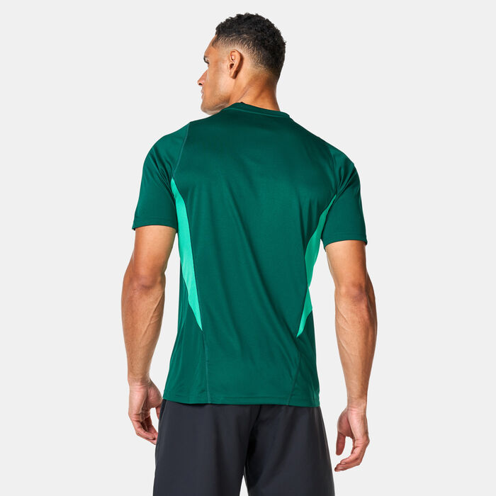 adidas Men's Manchester United Tiro 23 Training Football Jersey Green adidas Men's Manchester United Tiro 23 Training Football Jersey Green image number 1