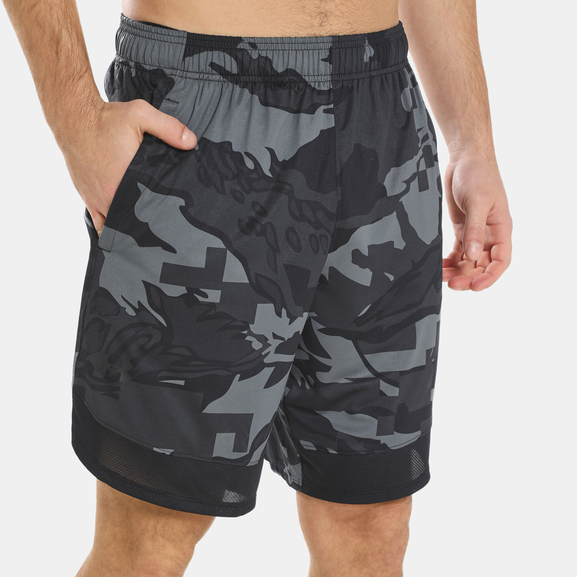Men s UA Train Stretch Camo Shorts Grey Under Armour in KSA SSS