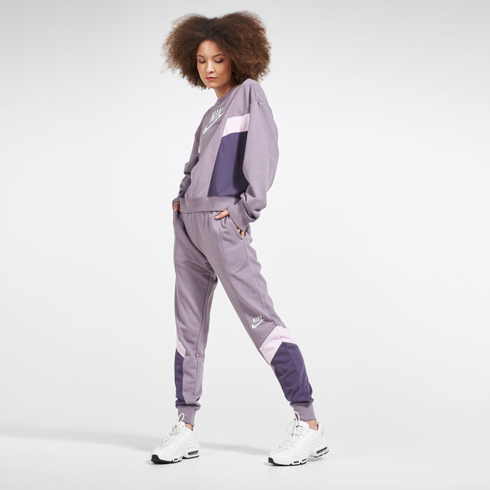 Nike Women's Sportswear Heritage Sweatpants Purple Nike Women's Sportswear Heritage Sweatpants Purple image number 2