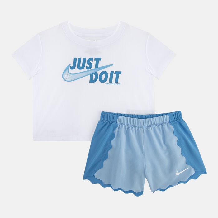 Nike Kids' Swoosh Motion Wavy Shorts Blue Nike Kids' Swoosh Motion Wavy Shorts Blue image number 0