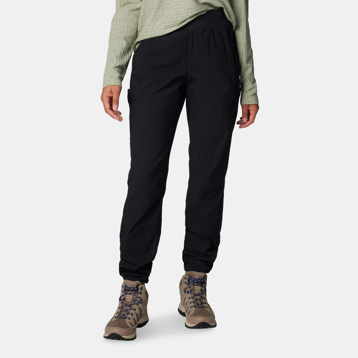 Columbia Women's Leslie Falls Hiking Pants Black Columbia Women's Leslie Falls Hiking Pants Black image number 0