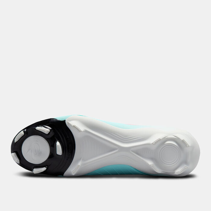 Nike Phantom Luna 2 Academy MG Football Shoes Green image number 3