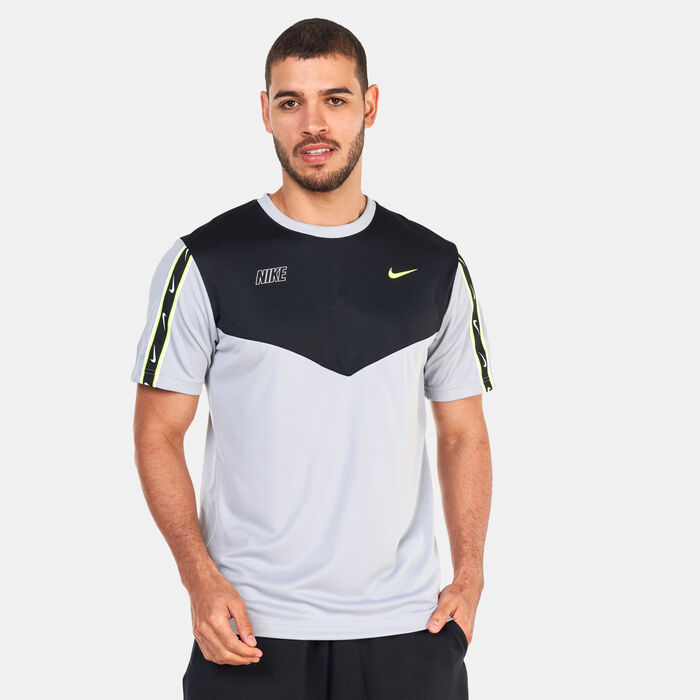 Nike Men's Sportswear Repeat T-Shirt Grey image number 0