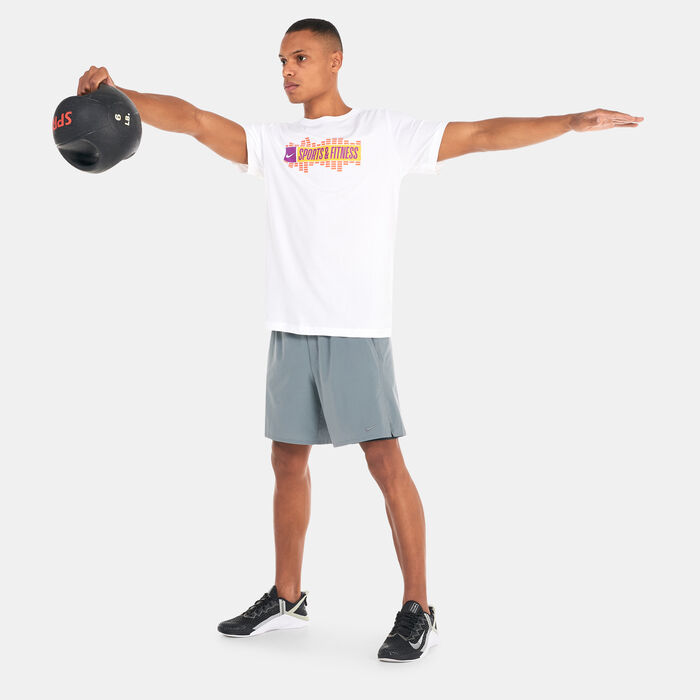 Nike Men's Dri-FIT Graphic Print T-Shirt White image number 2