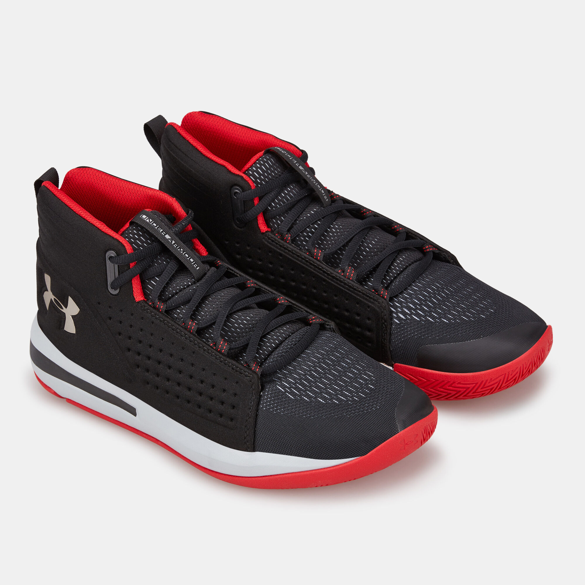 Men's ua torch low basketball shoes deals