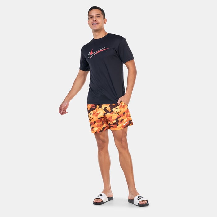 Nike Swim Men's Printed Hydroguard Swimming T-Shirt Black Nike Swim Men's Printed Hydroguard Swimming T-Shirt Black image number 2