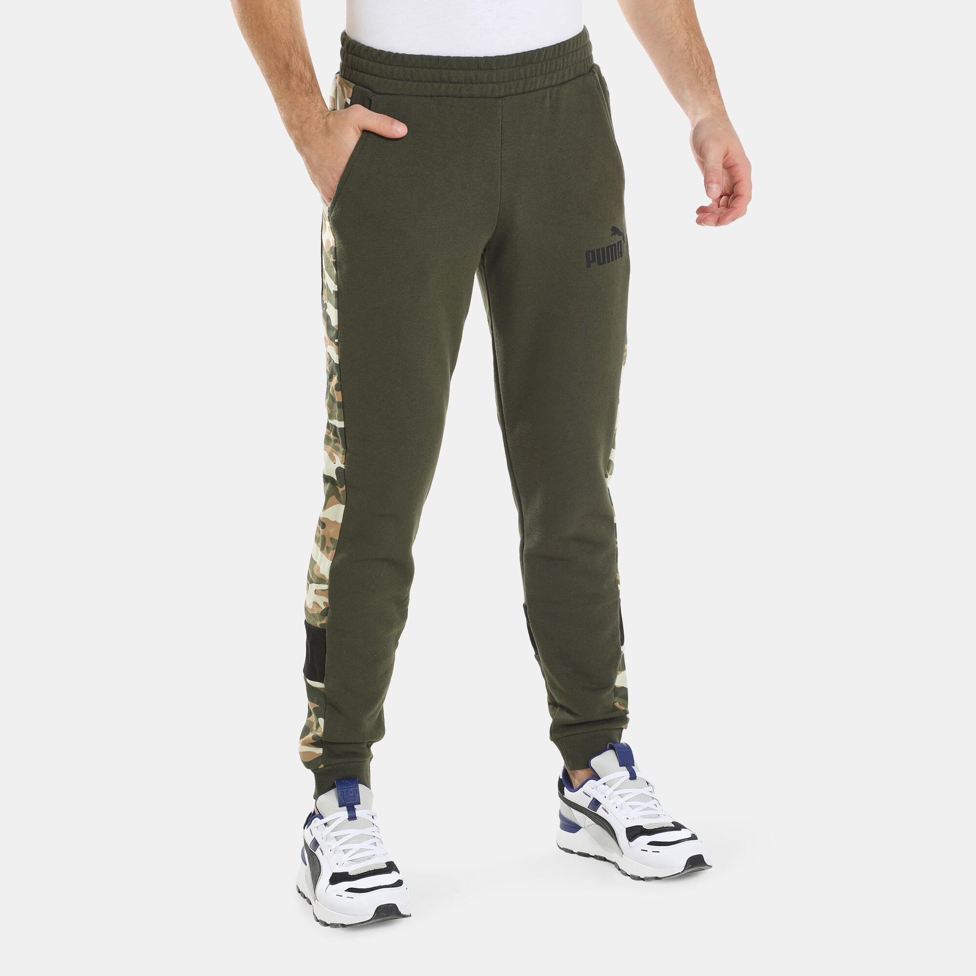 Puma camo joggers online