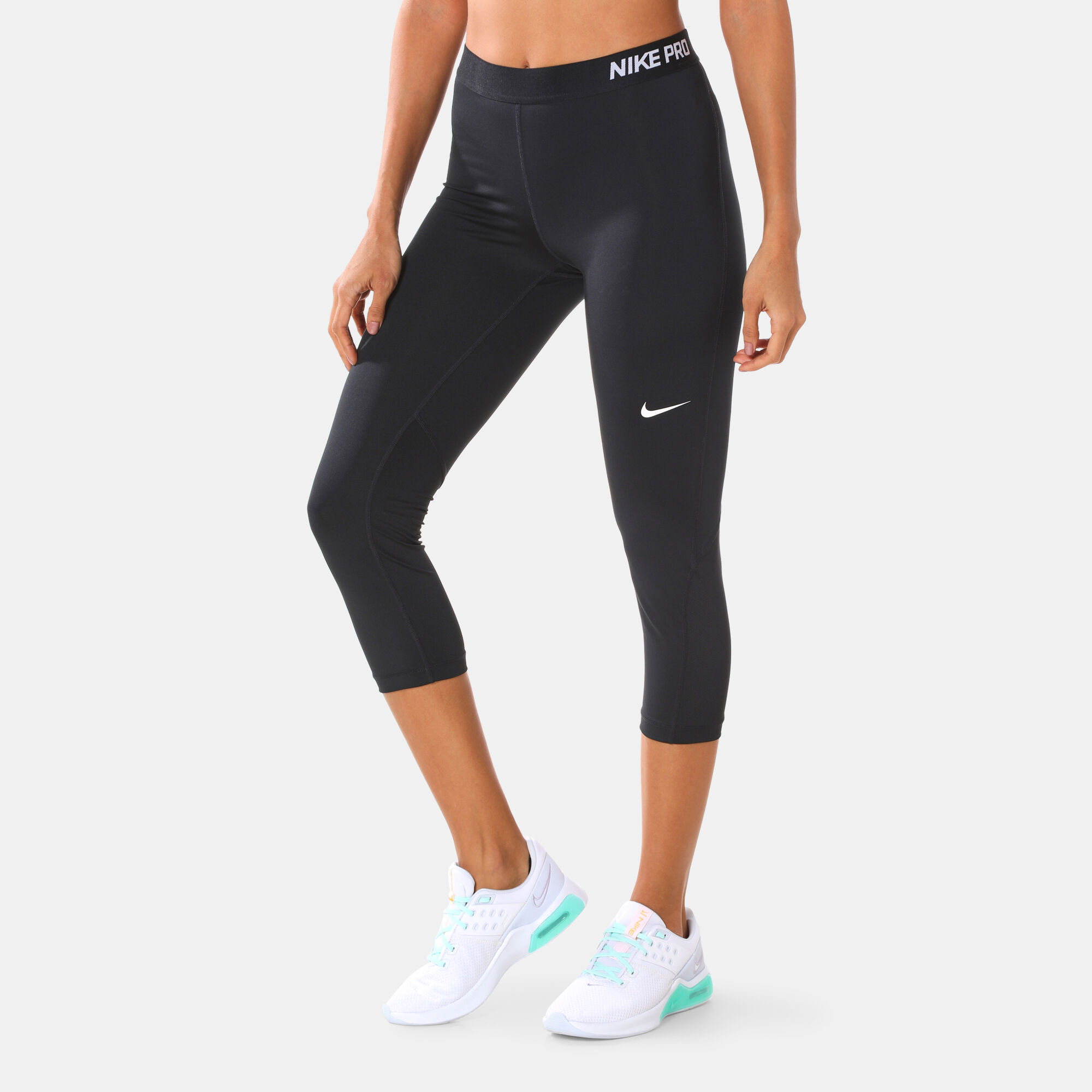 Buy Nike Women s Pro Cool Capri Leggings Black in KSA SSS