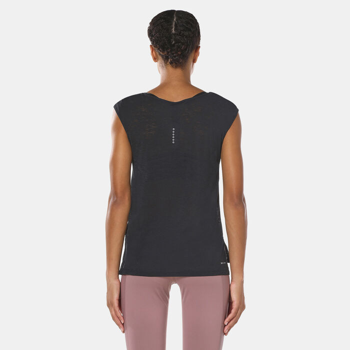 Women's Breathe Cool T-Shirt Women's Breathe Cool T-Shirt image number 1